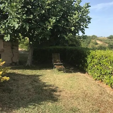 Casa Rossa * Carassai